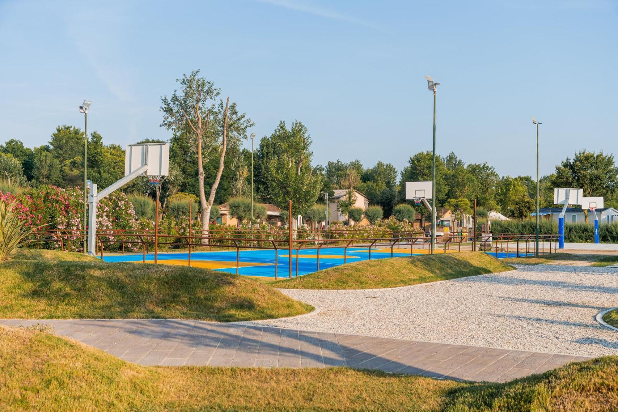 Club Del Sole Spina Family Collection Hotell Lido di Spina Exteriör bild
