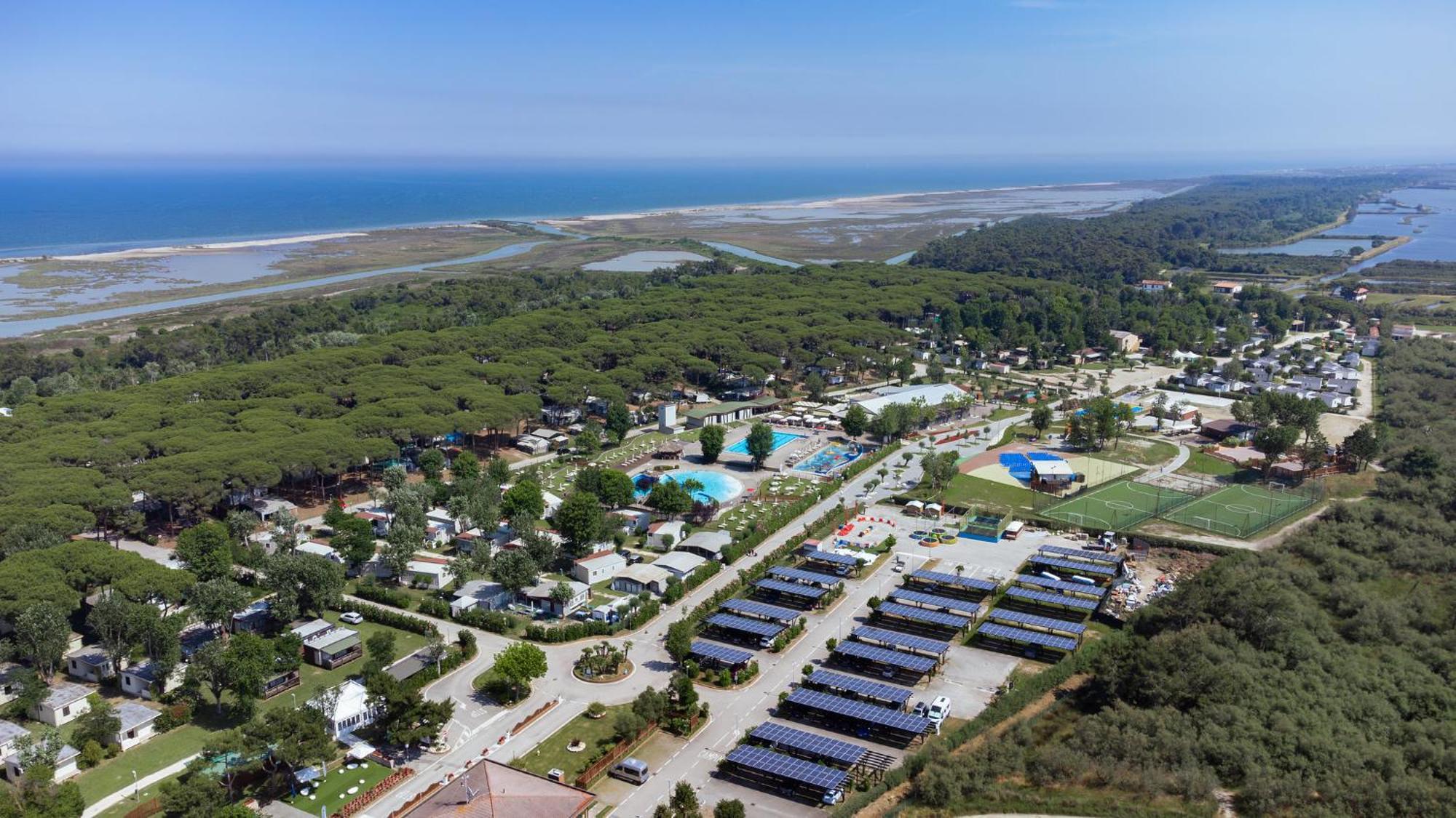 Club Del Sole Spina Family Collection Hotell Lido di Spina Exteriör bild