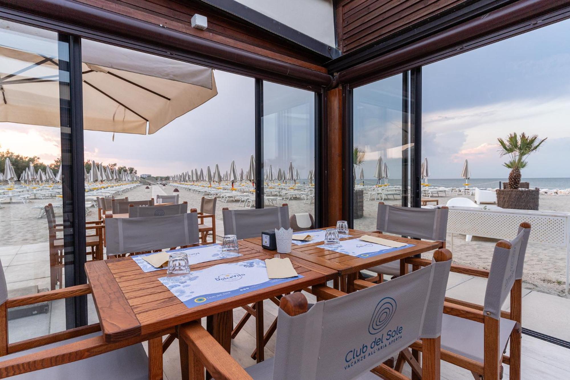Club Del Sole Spina Family Collection Hotell Lido di Spina Exteriör bild